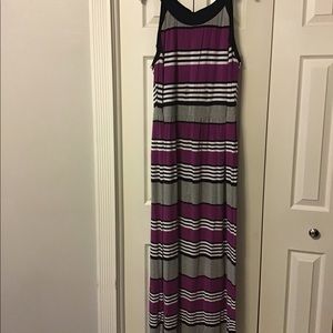 Women’s Plus Size Long Maxi Dress SZ 2X.